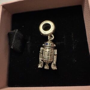 Authentic like new R2D2 charm for Pandora in excellent condition and marked.